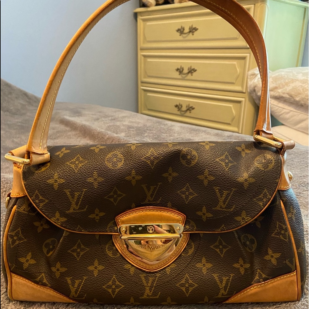 ICONIC Louis Vuitton Beverly Handbag